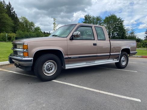 Used 1994 Chevrolet Silverado 2500 4x4 Extended Cab image 5