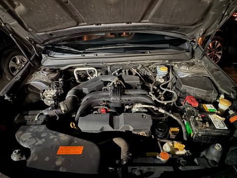 Used 2017 Subaru Outback 2.5i Limited image 18