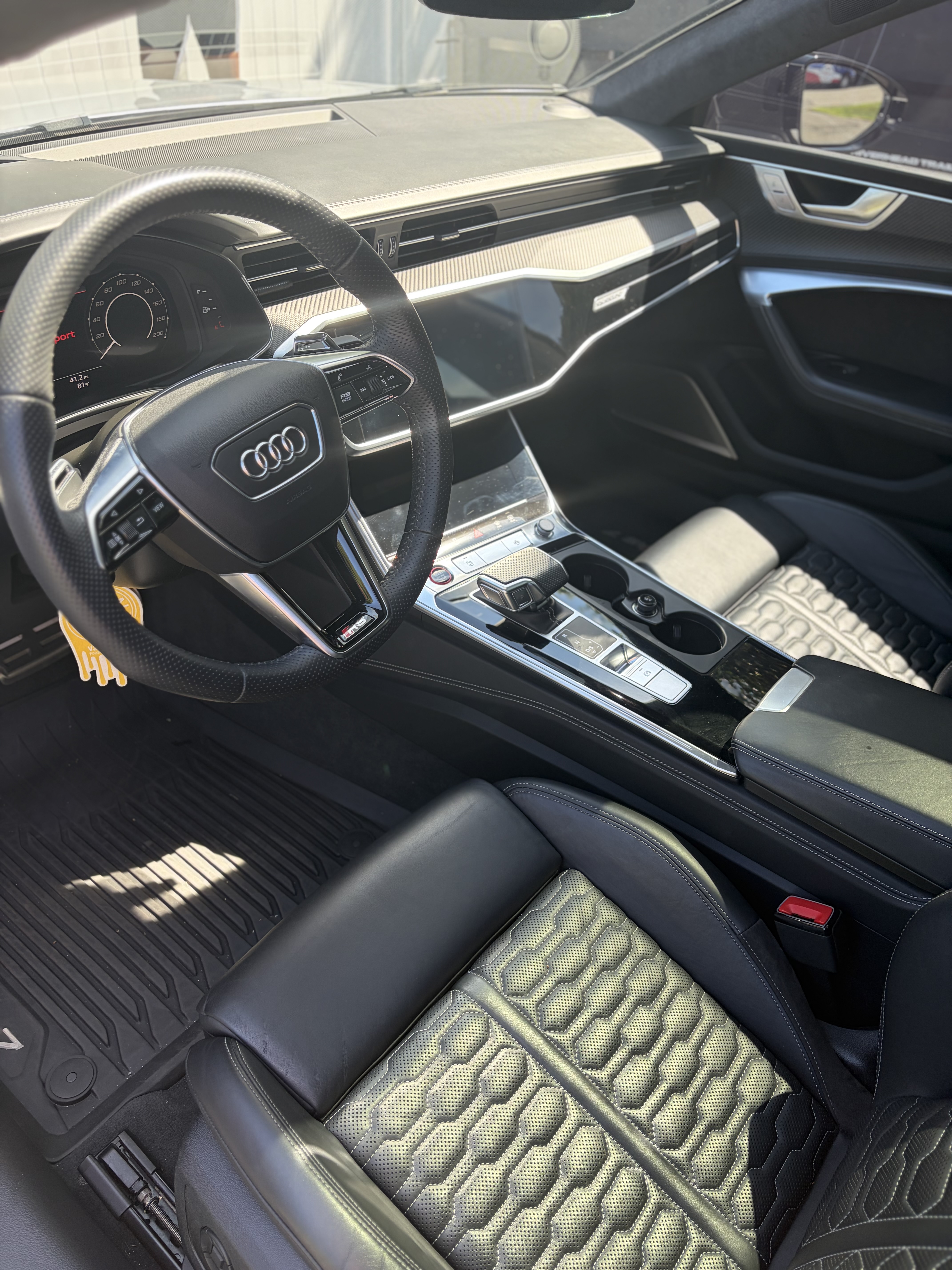 Used 2021 Audi RS 7 Sportback w/ Carbon Optic Package AWD/4WD image 5