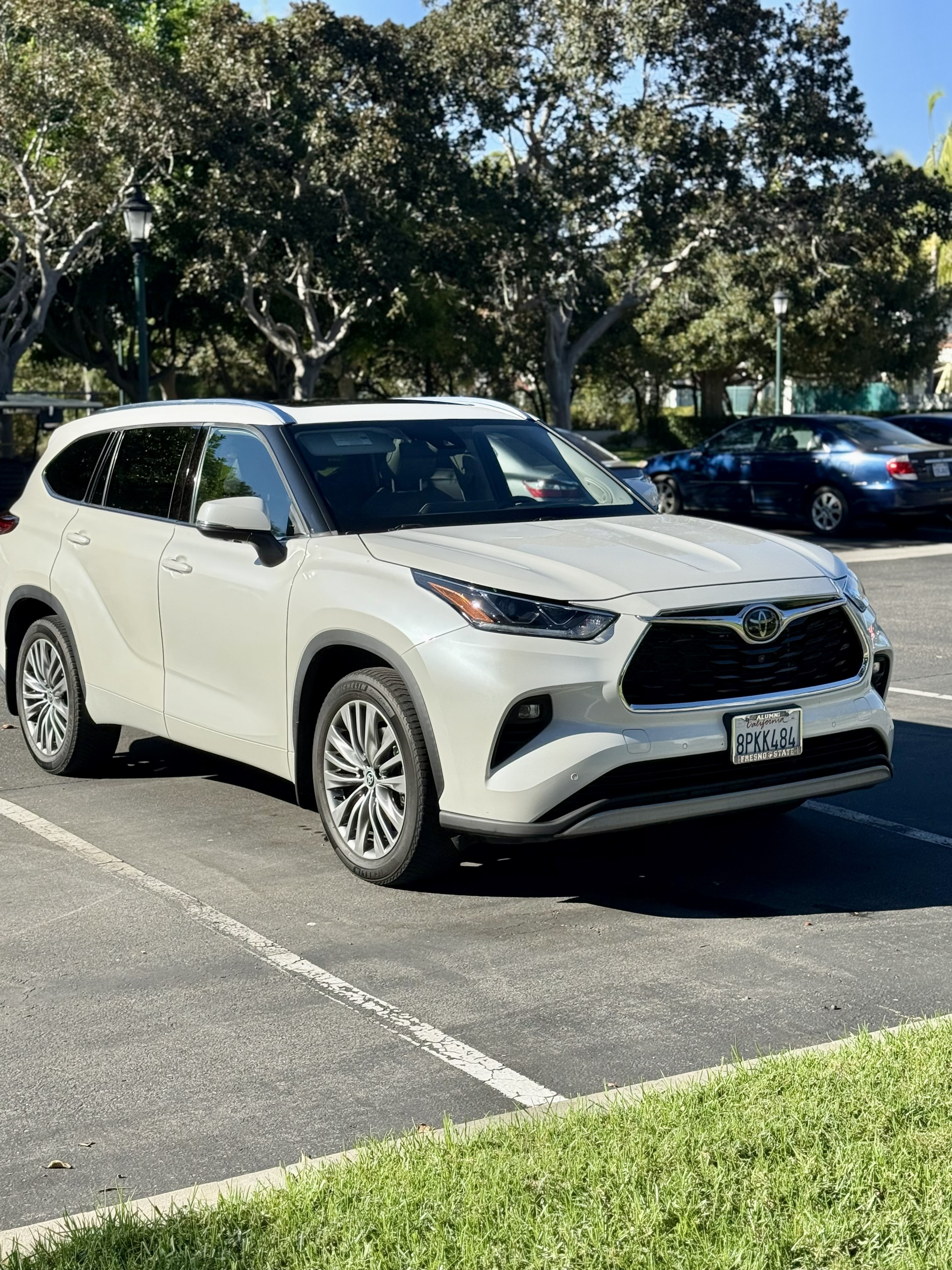 Used 2020 Toyota Highlander Platinum AWD/4WD image 27