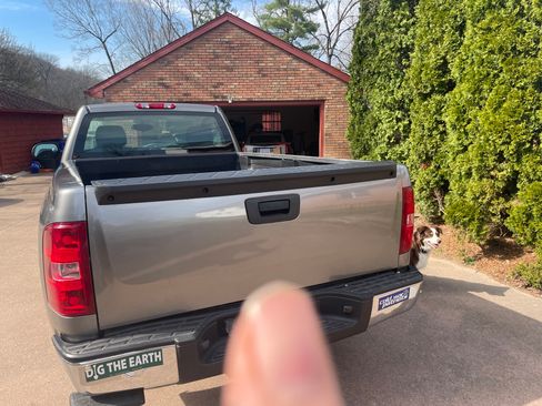 Used 2007 Chevrolet Silverado 1500 W/T image 4