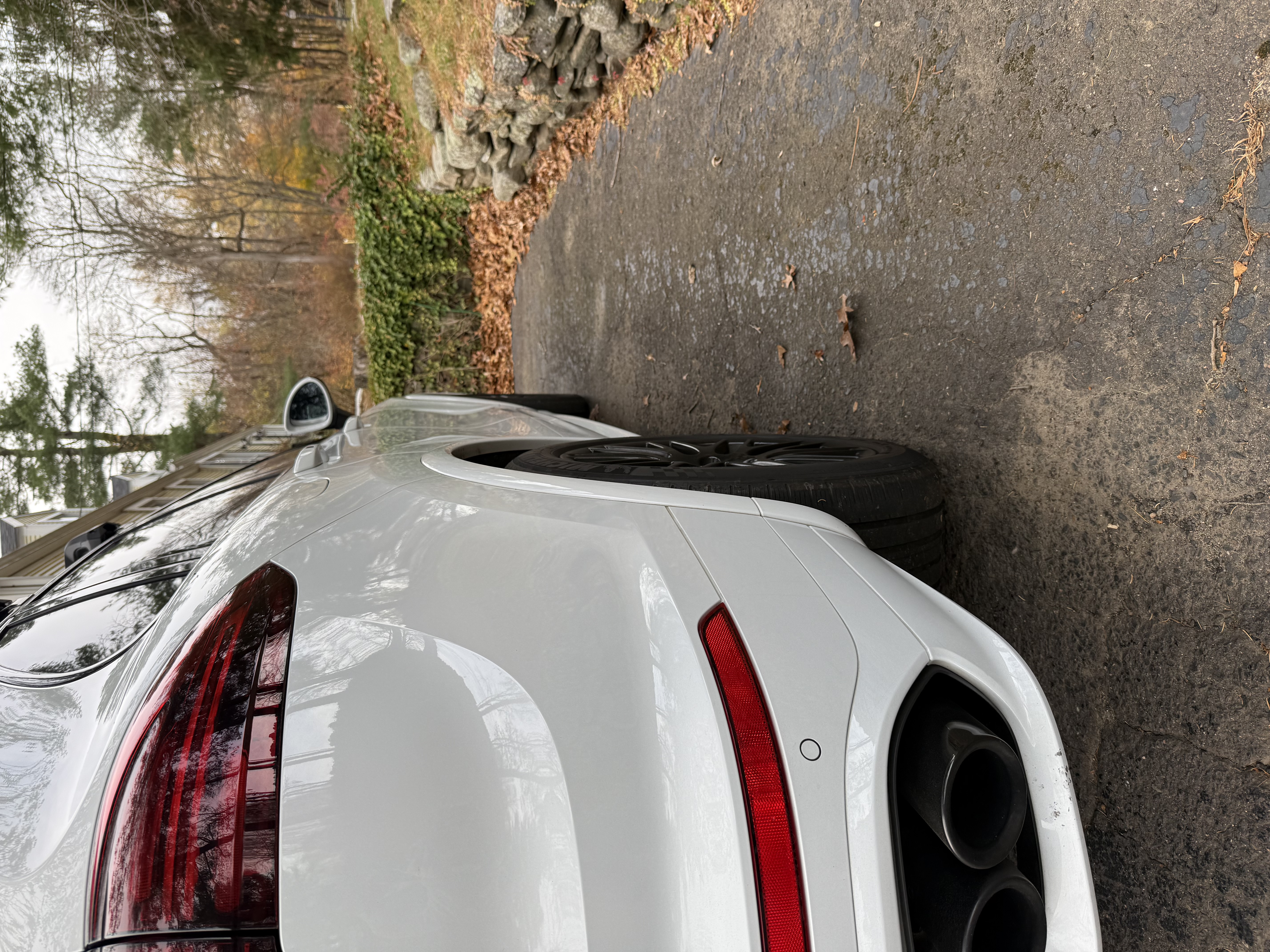 Used 2016 Porsche Cayenne GTS AWD/4WD image 8