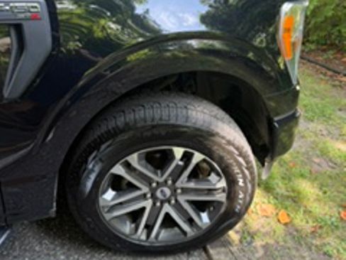 Used 2022 Ford F150 XL w/ STX Appearance Package AWD/4WD image 8