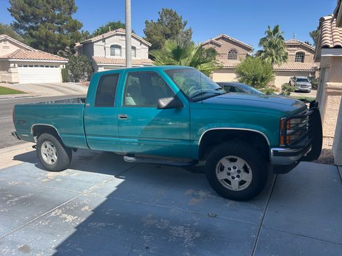 Used 1995 Chevrolet Silverado 1500 4x4 Extended Cab image 1