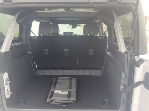 Used 2025 Ford Bronco Outer Banks w/ Sasquatch Package image 10