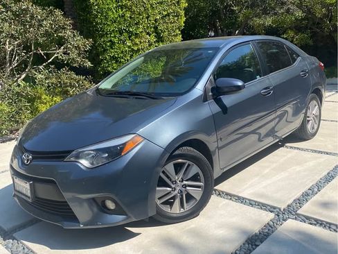 Used 2014 Toyota Corolla LE image 5