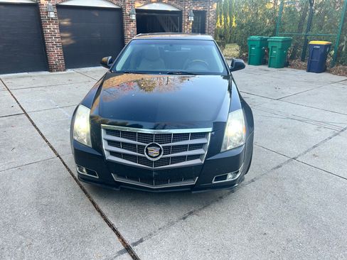 Used 2011 Cadillac CTS Luxury image 1