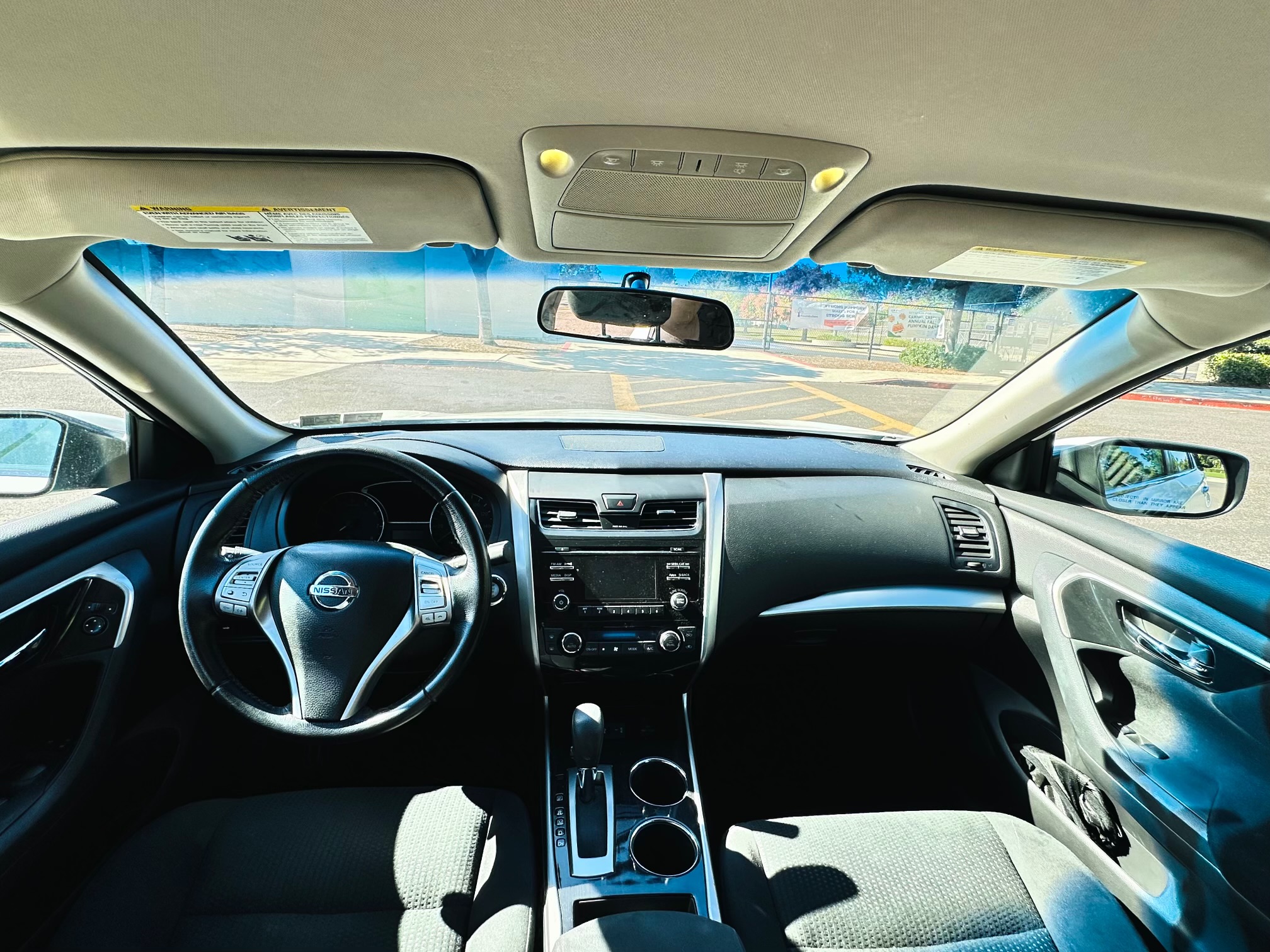 Used 2014 Nissan Altima 2.5 SV FWD image 6