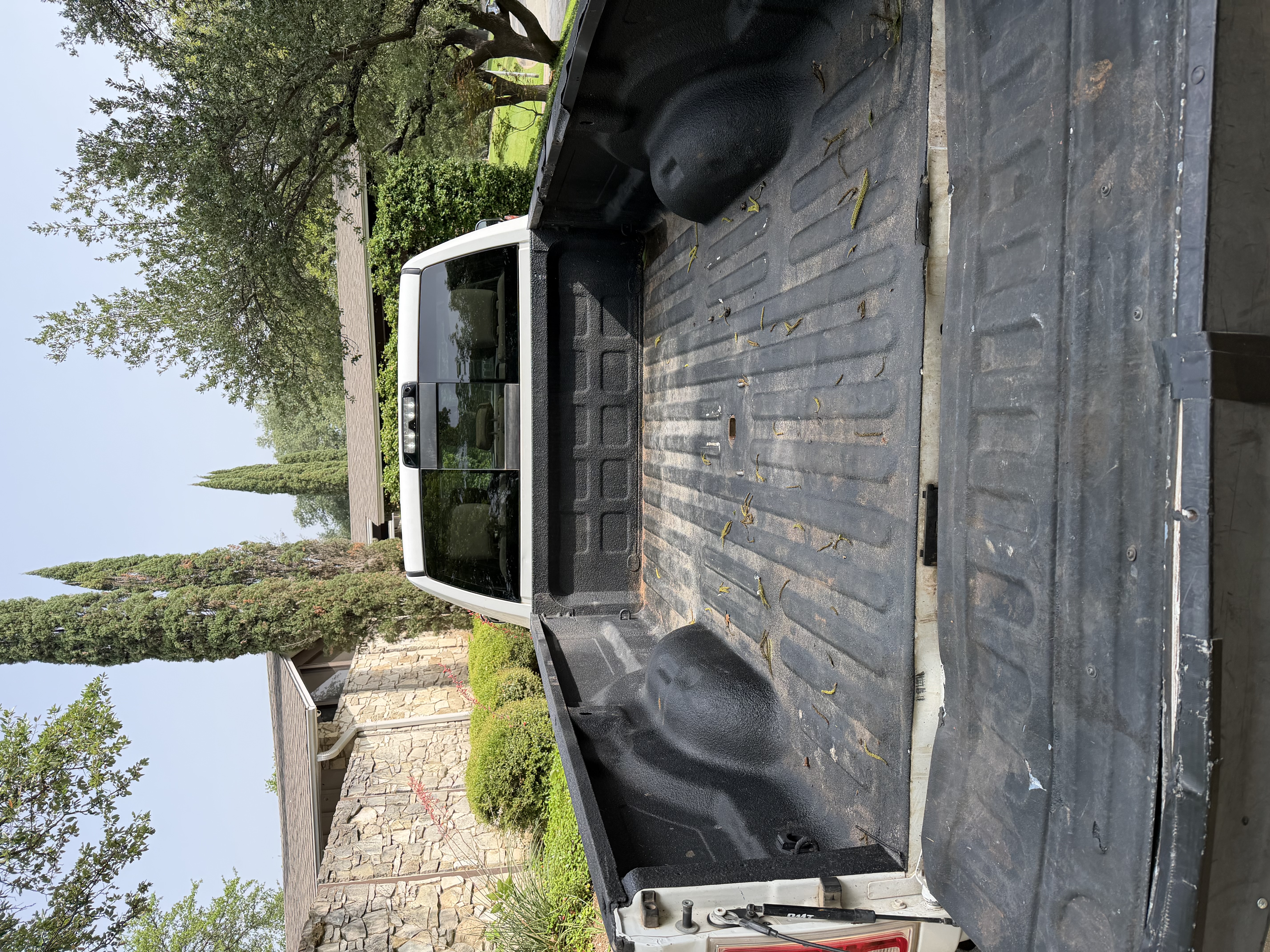 Used 2018 RAM 2500 Laramie w/ Off Road Package AWD/4WD image 6