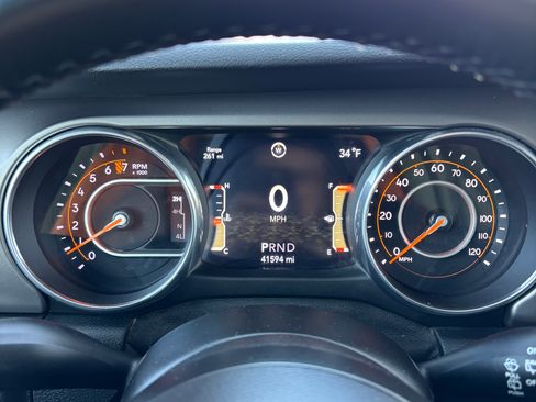 Used 2018 Jeep Wrangler Unlimited Sport S AWD/4WD image 5