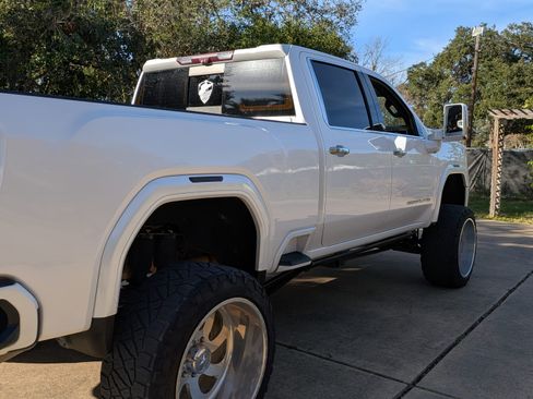 Used 2020 GMC Sierra 2500 Denali w/ Denali Ultimate Package image 26