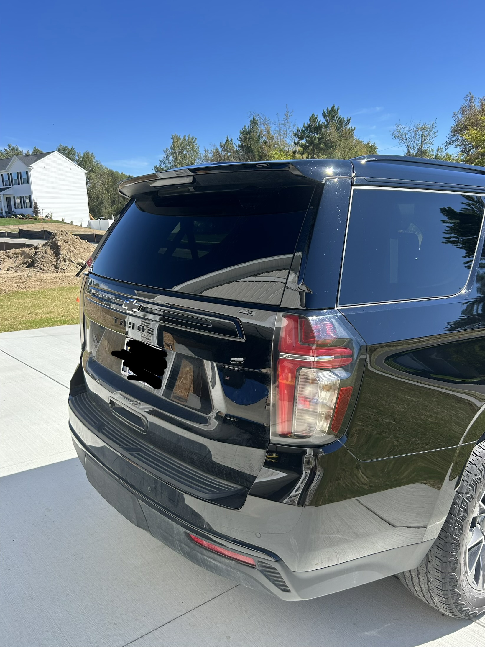 Used 2023 Chevrolet Tahoe Z71 AWD/4WD image 6