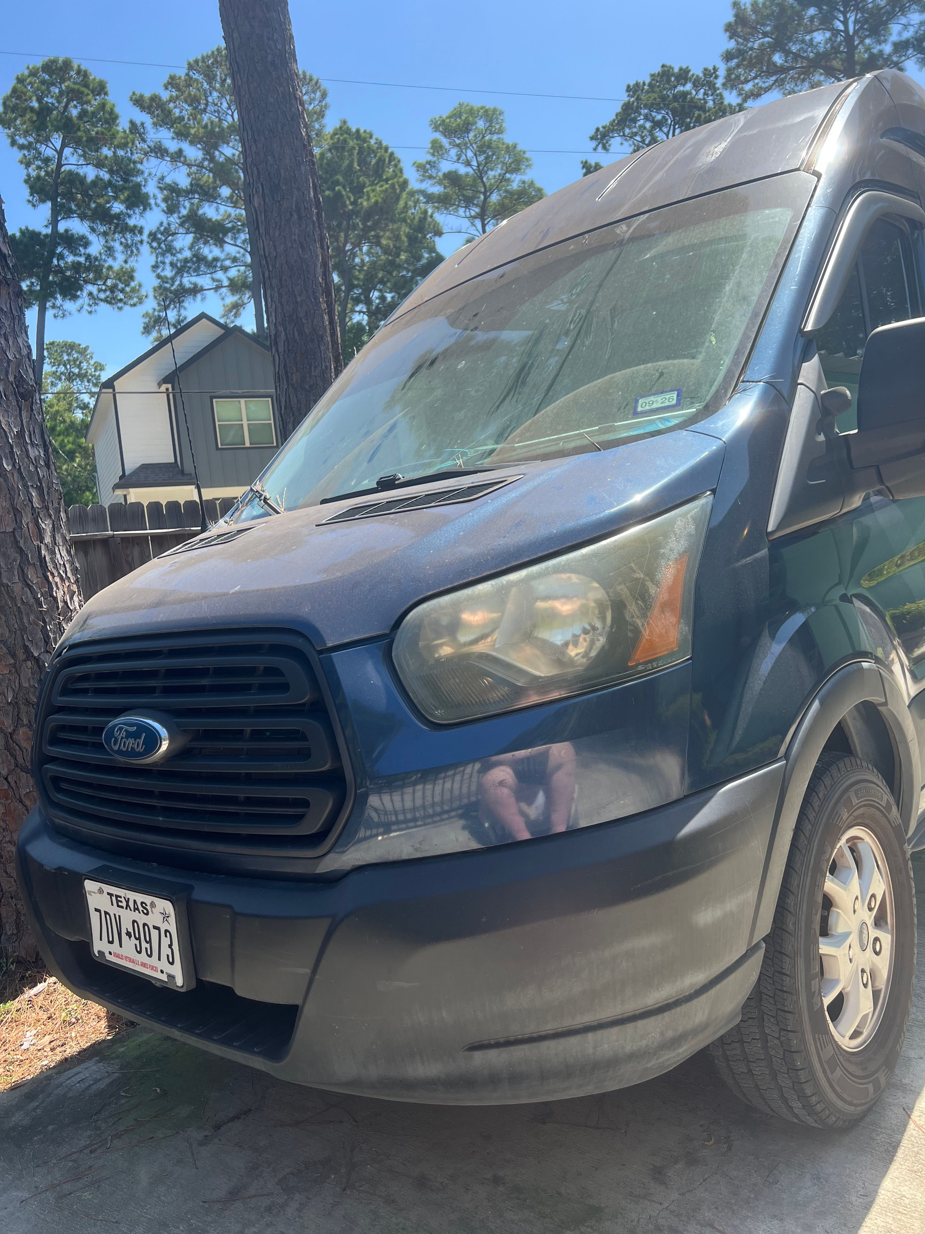 Used 2015 Ford Transit 250 148 High Roof Extended RWD image 1
