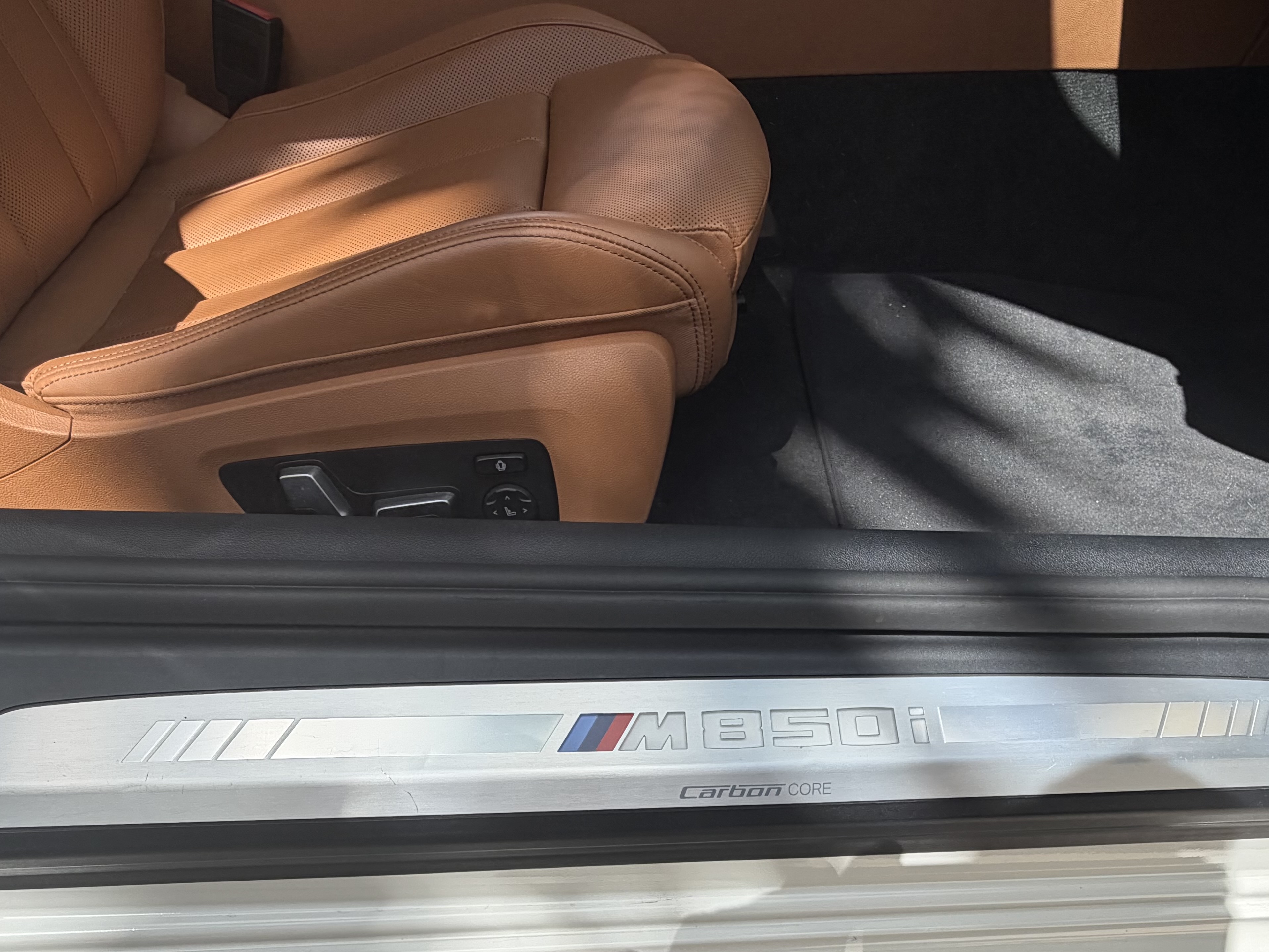 Used 2019 BMW M850i xDrive Convertible AWD/4WD image 23