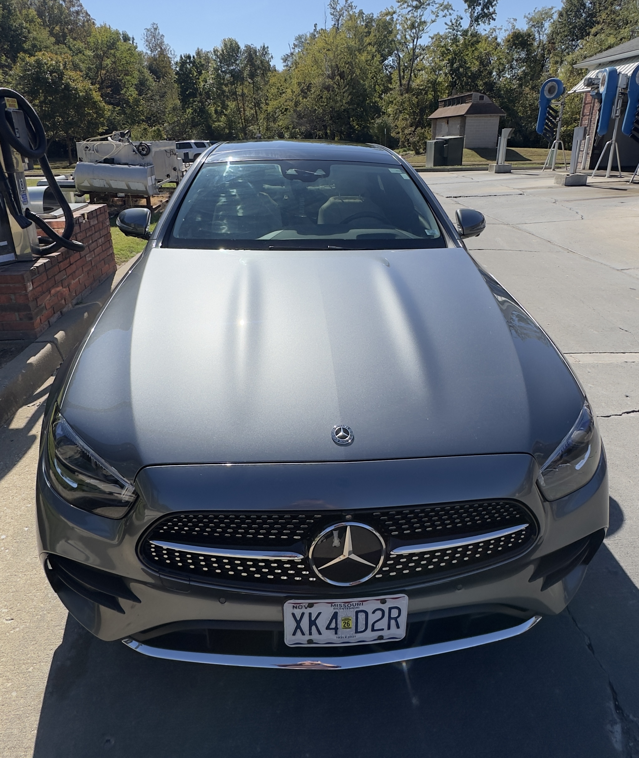 Used 2021 Mercedes-Benz E 350 4MATIC Sedan image 1