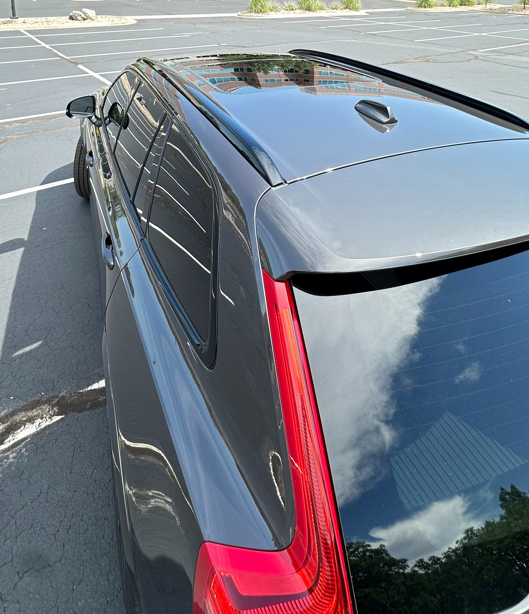 Used 2023 Volvo XC90 T8 Ultimate w/ Protection Package Premier AWD/4WD image 13