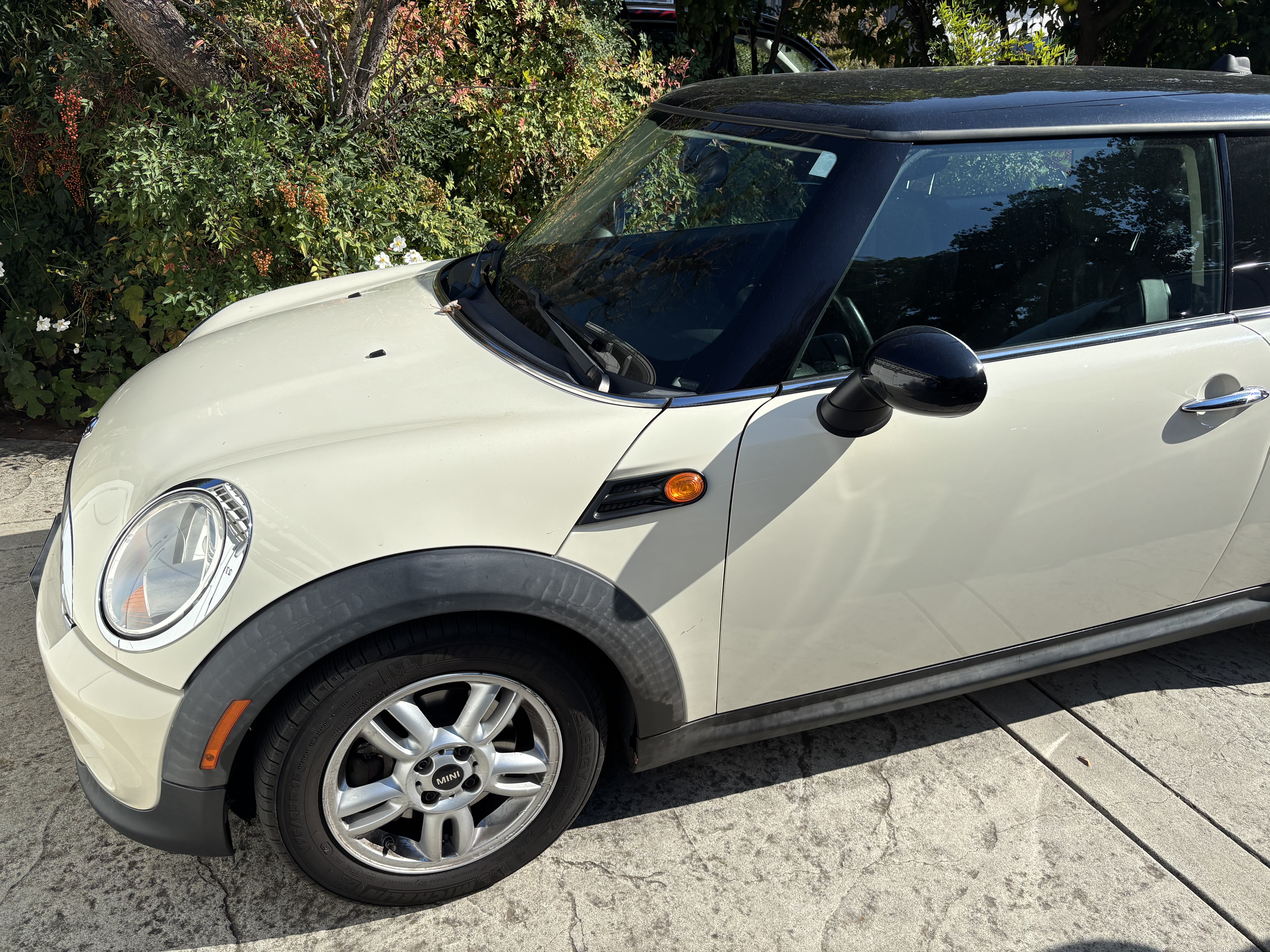 Used 2012 MINI Cooper Hardtop FWD image 5