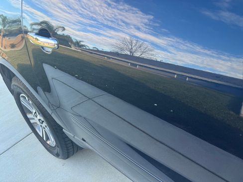 Used 2016 Chevrolet Traverse LT image 21