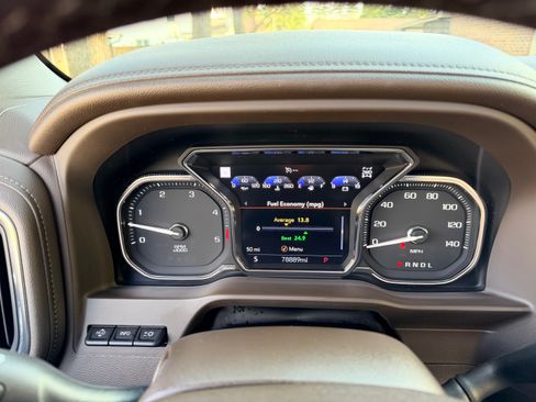 Used 2022 GMC Sierra 3500 Denali w/ Denali Ultimate Package image 9