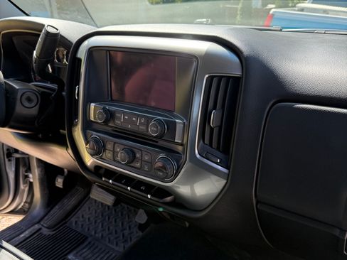Used 2014 Chevrolet Silverado 1500 LT w/ LT Convenience Package AWD/4WD image 8