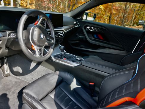 Used 2024 BMW M2 w/ Lighting Package image 14