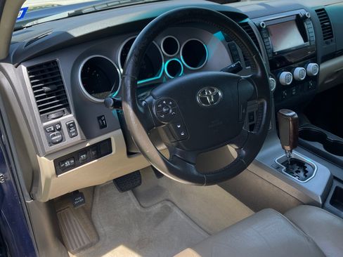 Used 2010 Toyota Tundra Limited AWD/4WD image 17