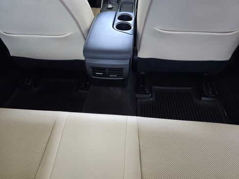 Used 2016 Lexus IS 300 AWD w/ Premium Package image 20