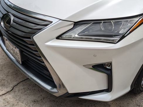 Used 2017 Lexus RX 350 FWD w/ Premium Package image 19