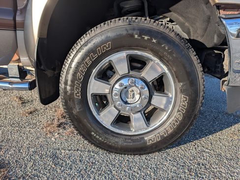 Used 2012 Ford F250 Lariat w/ Lariat Ultimate Pkg image 22