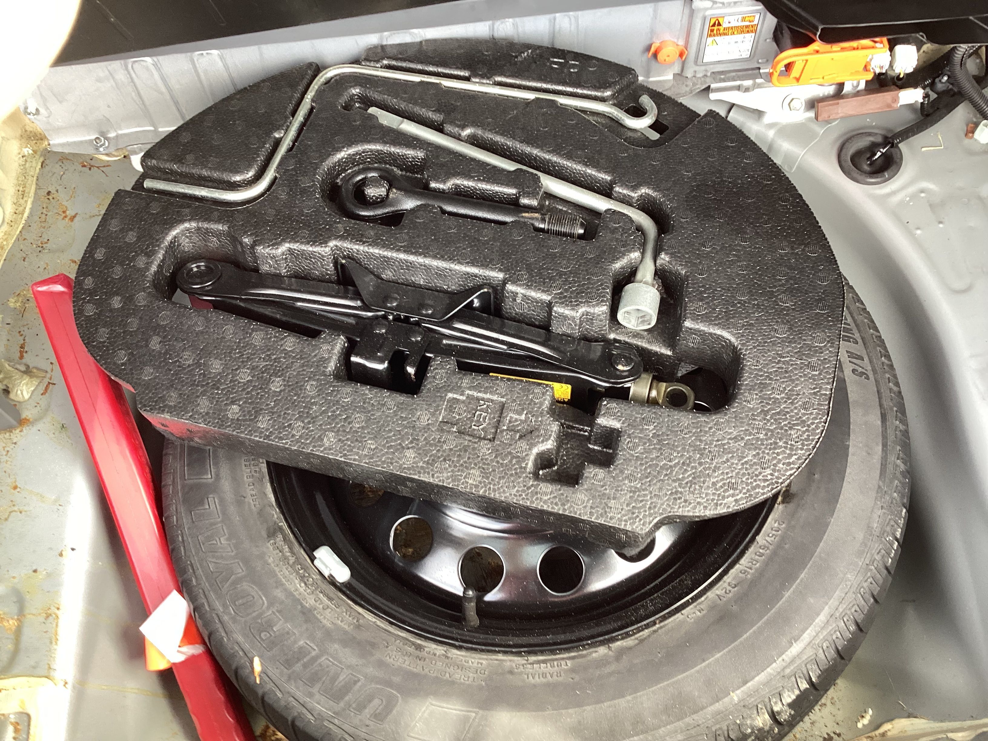Used 2013 Toyota Prius V Three FWD image 18