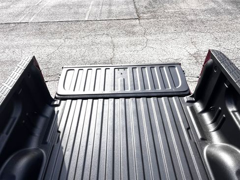 Used 2007 Chevrolet Silverado 1500 LT w/ 1LT Convenience Package image 15