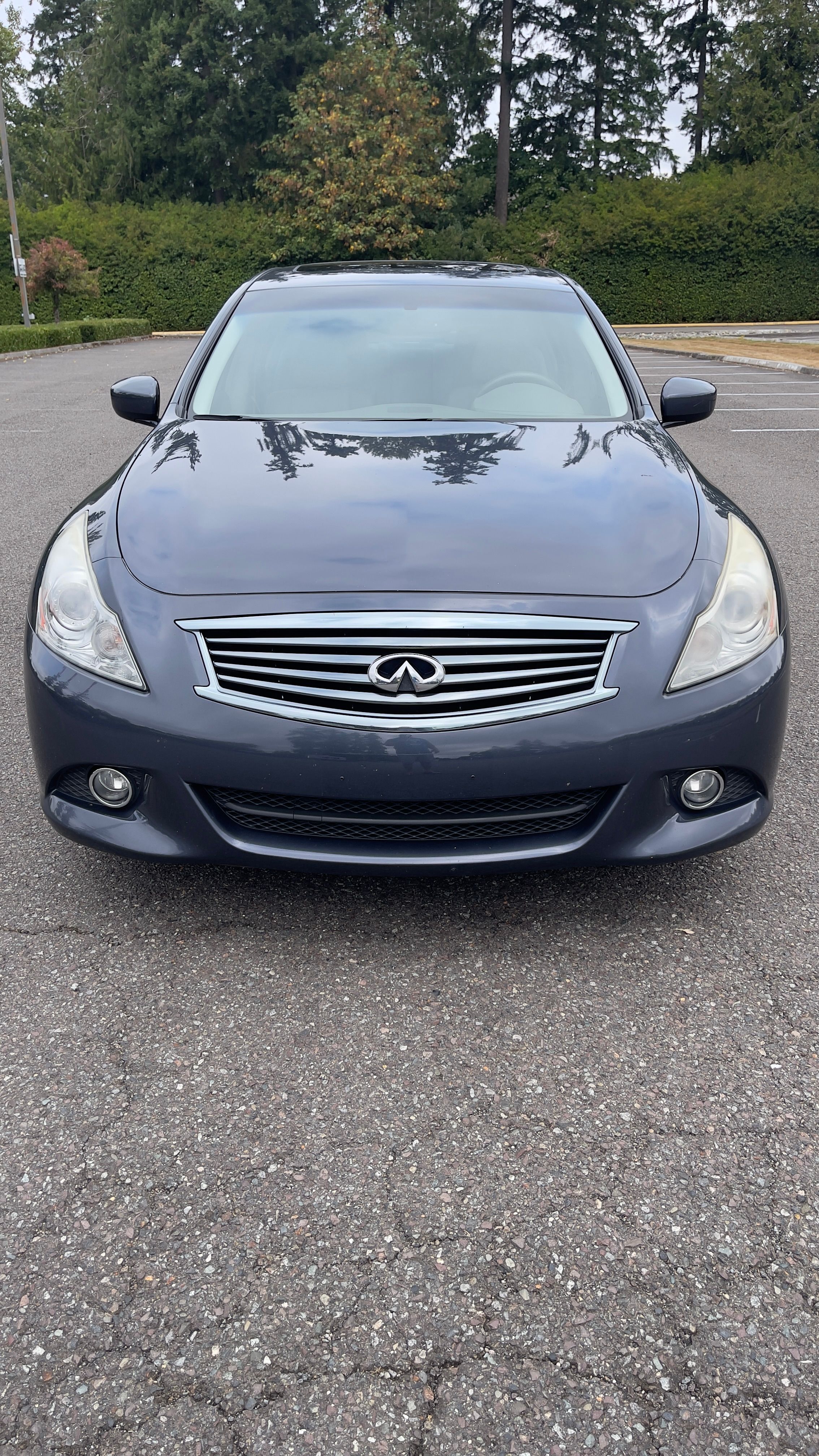 Used 2012 INFINITI G37 x Sedan w/ Premium Pkg AWD/4WD image 1