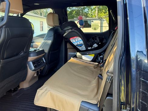 Used 2024 Ford F250 Lariat w/ Lariat Ultimate Package AWD/4WD image 12