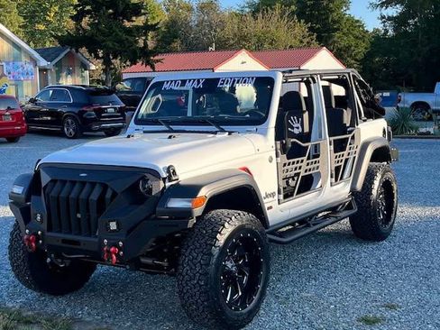 Used 2024 Jeep Wrangler Unlimited Sport image 20