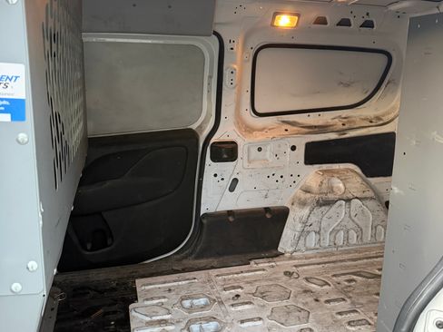 Used 2021 RAM ProMaster City Tradesman image 4