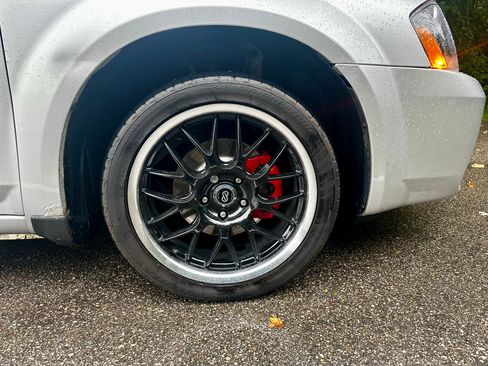 Used 2008 Dodge Avenger SE image 26