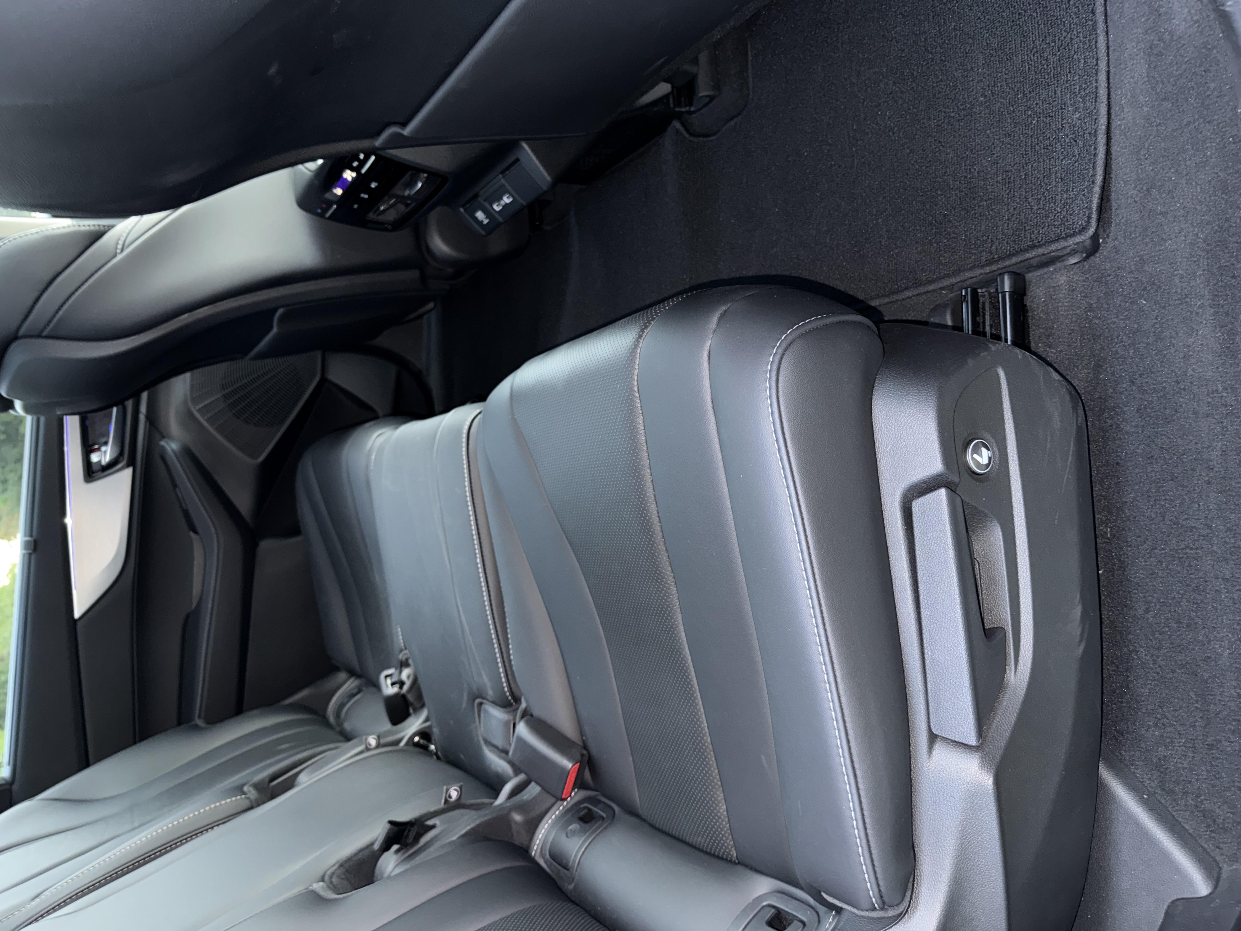 Used 2023 Acura MDX SH-AWD w/ Technology Package image 15