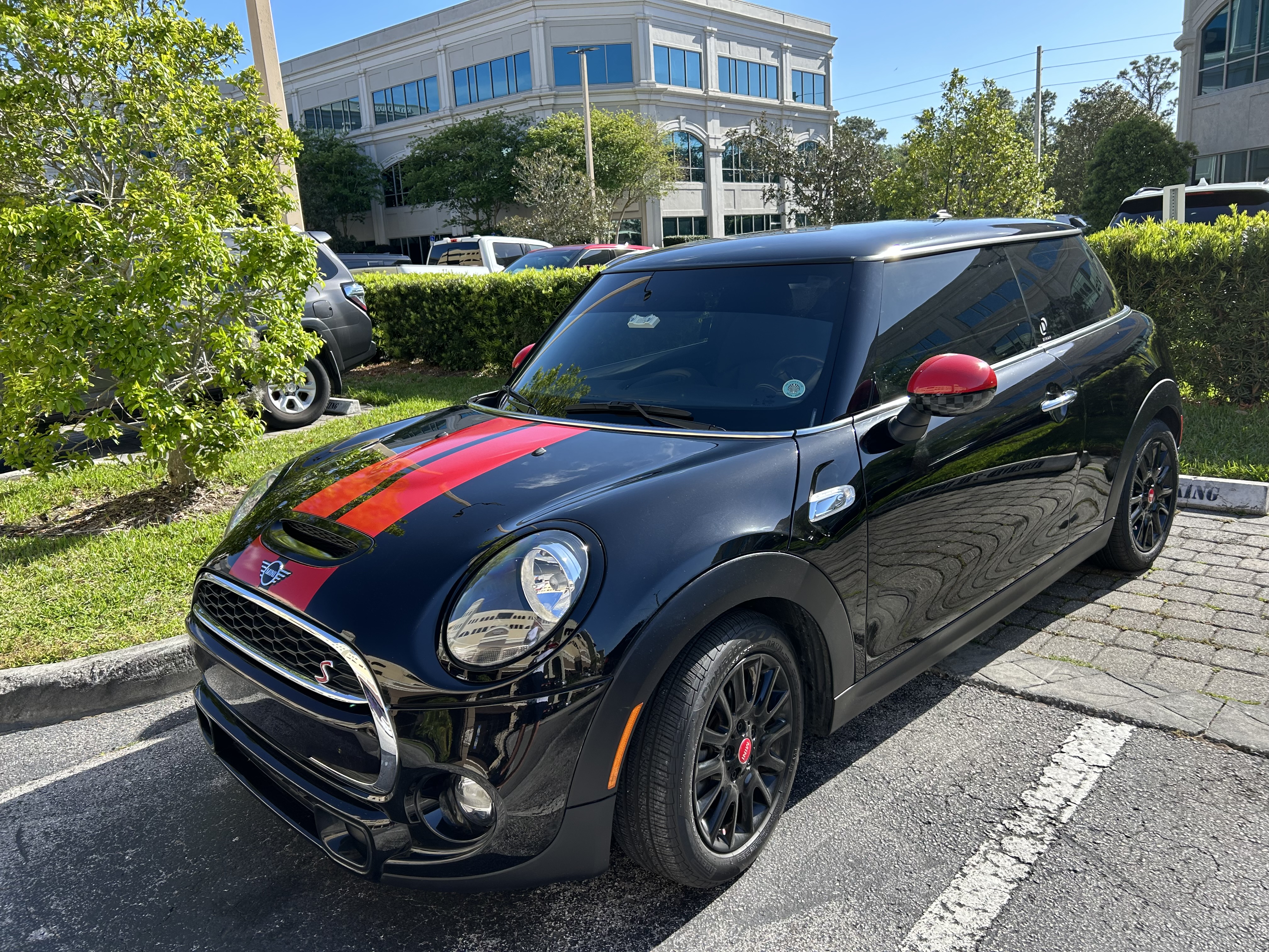 Used 2019 MINI Cooper S w/ Storage Package FWD image 1