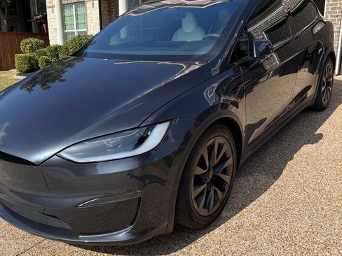 Used 2025 Tesla Model X Plaid AWD/4WD image 8