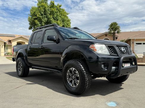 Used 2014 Nissan Frontier PRO-4X w/ Pro-4x Luxury Package AWD/4WD image 4
