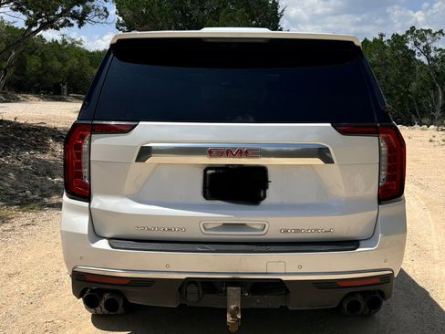 Used 2021 GMC Yukon Denali w/ Denali Ultimate Package AWD/4WD image 5