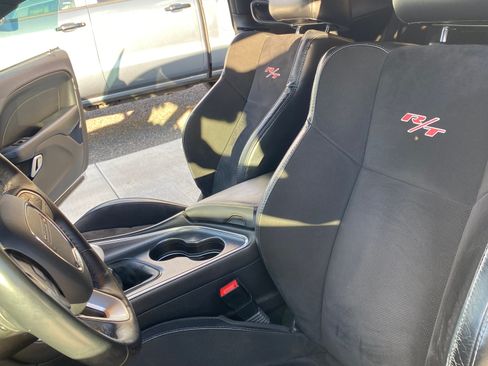 Used 2015 Dodge Challenger R/T Scat Pack w/ Leather Interior Group RWD image 8
