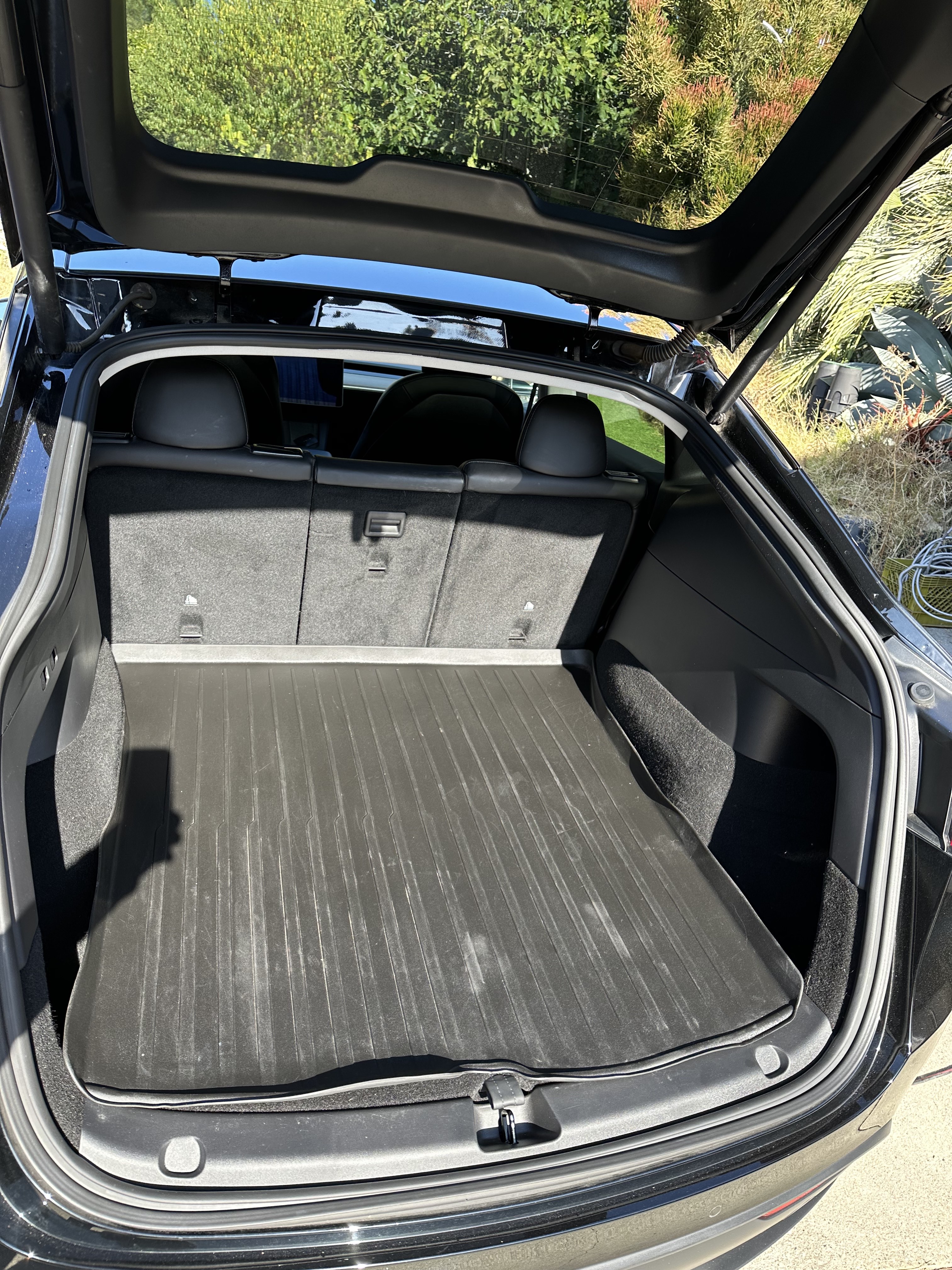 Used 2021 Tesla Model Y Long Range AWD/4WD image 9