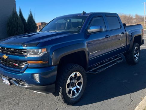 Used 2016 Chevrolet Silverado 1500 LT w/ All Star Edition image 2