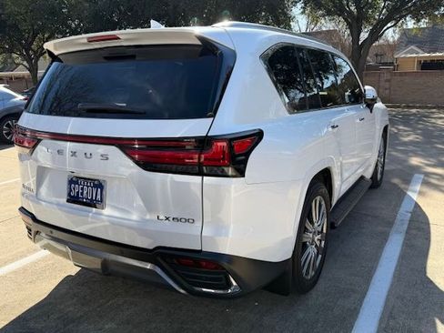 Used 2023 Lexus LX 600 4WD w/ Ultra Luxury Package image 5