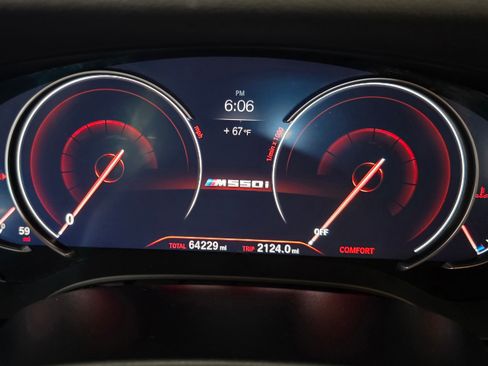Used 2018 BMW M550i xDrive AWD/4WD image 19