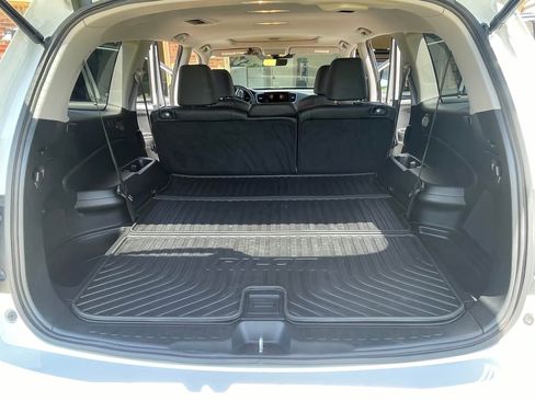 Used 2022 Honda Pilot Special Edition image 10