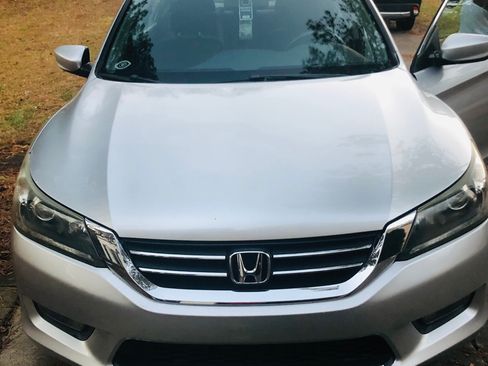 Used 2014 Honda Accord Sport image 4