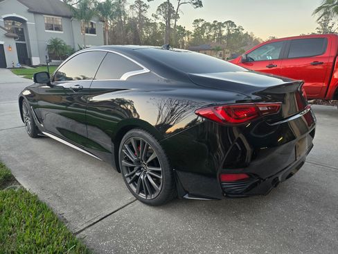 Used 2017 INFINITI Q60 Red Sport 400 image 5