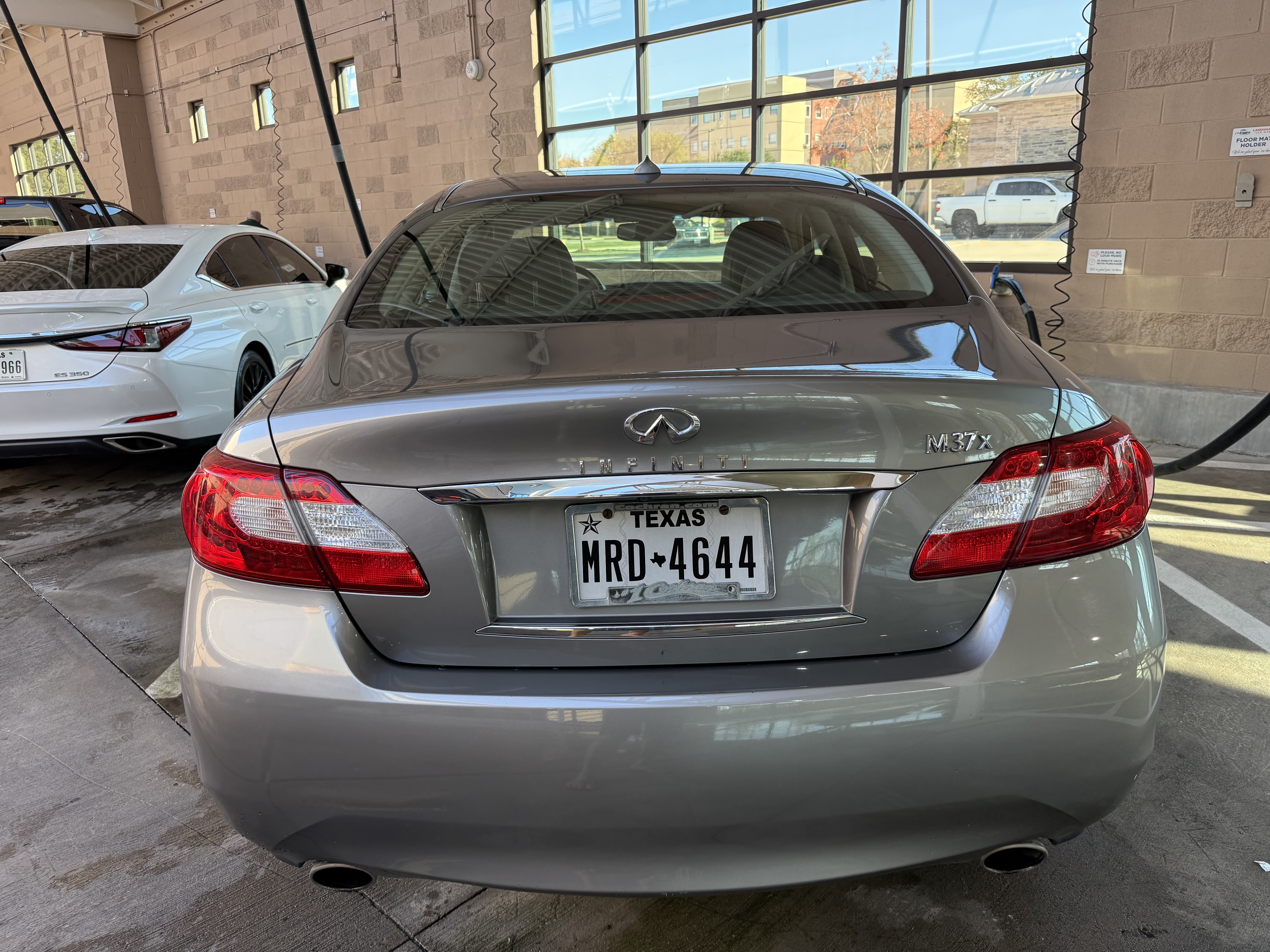 Used 2012 INFINITI M37 x w/ Premium Pkg AWD/4WD image 16